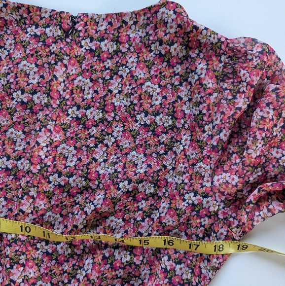 Express Ditsy Floral Button Front Belted Midi Dress Handkerchief Hem Pink White - Picture 10 of 14